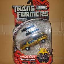 Transformers movie 1 2 3 4 5 deluxe class bumblebee camaro car 8 vehicle robots toys 트랜스포머 무비 1 2 3 4 5 디럭스. Transformers Movie 2007 Bumblebee Lawson Shop Exclusive Hobbies Toys Toys Games On Carousell