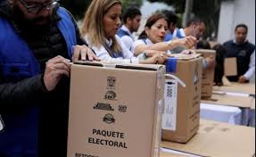 El presidente de ecuador no explicó las razones de su advertencia en la corta declaración realizada tras ejercer su derecho al voto en un colegio. Como Votar En Las Elecciones De Ecuador 2021 En Barcelona