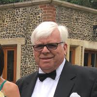 40+ perfiles de «David Vallance»