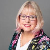 Adele Mcdowell's Instagram, Twitter & Facebook