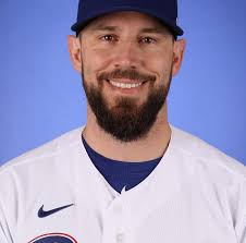 Rangers add Hayes, Conner to major league coaching staff