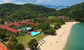 Located in langkawi, federal villa beach resort langkawi is near the airport and on the beach. Langkawi Malaysia Beach Getaway 4 Star Holiday Villa Langkawi With Driver Cum Guide Packist Com