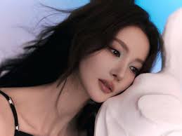 China Entertainment News: Jin Chen at entertainment event