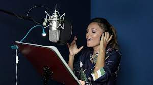 Serena rossi is turning 36 in serena was born in the 1980s. Disney Frozen Le Avventure Di Olaf Serena Rossi E La Voce Di Anna Featurette Youtube