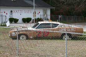 This is the original nascar 2000 logo, if you weren't around to see it. Retired Race Car Barnfinds Nascar Race Cars Old Race Cars Barn Find Cars