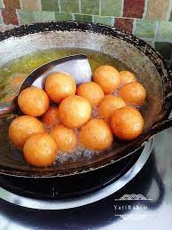 Resepi saya ni saya letak lobak merah/carrot, kubis, dan daun bawang. Resipi Cucur Bawang Simple Resepi Bergambar