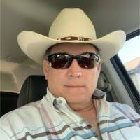 200+ "Trampas" profiles