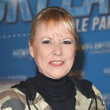 Frédérique hoschédé was born in 1953, on the 14th july. Dorothee Cet Animateur Tele A Qui Elle A Laisse Un Mauvais Souvenir Femme Actuelle Le Mag