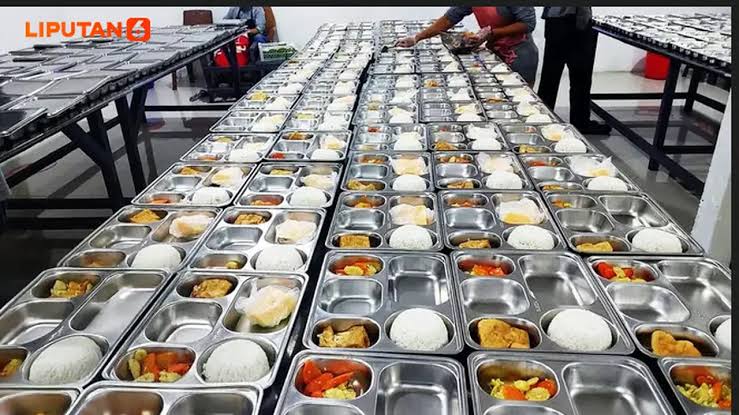 Survei Tegaskan MBG Jadi Program Paling Dirasakan Manfaatnya