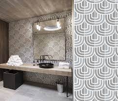 Papierpeint9 frise papier peint leroy merlin con murale. Papiers Peints Geometriques Pour Une Salle De Bain Blog Au Fil Des Couleurs Papiers Peints Et Decors Muraux