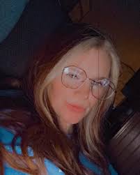 Adrienne Ruth (@adrienneruth_) • Instagram photos and videos