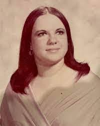 Lana Washabaugh's Instagram, Twitter & Facebook