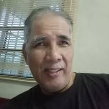 Isa sa mga solusyon sa problema sa basura ay ang diversification ng solid  waste treatment facilities sa bansa. Isang halimbawa ang waste-to-energy,  kung saan gagamitin ang basura sa paggawa ng enerhiya at