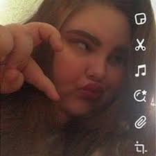 Laura Brunkow (@youre_queen030) • Threads, Say more