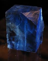 Blue Halite New Mexico Halite Is The Mineral Form Of Sodium Chloride Commonly Known As The Rock Salt Crystals Minerals Rocks And Gems Rocks And Minerals