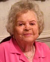 Ann Murrell's Instagram, Twitter & Facebook