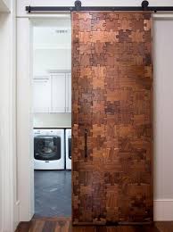 Tak hanya itu, desain pintu geser yang kian beragam juga membantu mempercantik tampilan serta berfungsi pula sebagai pembatas ruangan. 5 Desain Pintu Partisi Geser Laundry Room Tempat Cuci Parta Global
