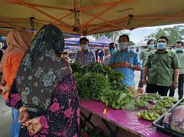 Kuala terengganu is the capital of terengganu and is the gateway to many attractions where you may stay before going to the islands and beaches nearby. Fama Kedah Hantar Barang Ke Rumah