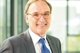 Mit einem umsatz von 36,1 milliarden euro im jahr 2019 und mit weltweit mehr als 100.000 beschäftigten ist sanofi am umsatz gemessen einer der größten. Experts Statements Prof Jochen Maas Sanofi Aventis Deutschland Chemanager
