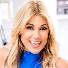 Maria Rigual's Instagram, Twitter & Facebook