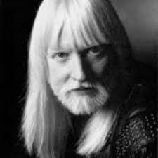 Pat Carmody's Instagram, Twitter & Facebook