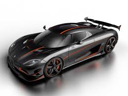 This 1 9 Million Koenigsegg Hybrid Hypercar Is Here To Terrify Ferrari And Porsche Koenigsegg Sports Car Dream Cars