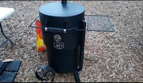 Its movable cooking grate and additional meat hangers let you create your ideal setup, then the unique airflow control system works with the sealed lid to lock in smoky deliciousness for hours. Big Papa S Bbq Oklahoma Joe S Bronco Drum Smoker Set Up And Seasoning Facebook