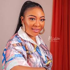 Naomi Anthony's Instagram, Twitter & Facebook