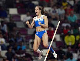 Find out more about ekaterini stefanidi, see all their olympics results and medals plus search for more of your favourite sport heroes in our athlete database. Stabhochsprung Stefanidi Gewinnt Gartenduell Aber Unterliegt Den Jungs