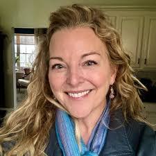 Stacey Hawkins's Instagram, Twitter & Facebook