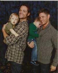 Supernatural Photo So Cute Jensen Ackles Supernatural Fandom Jared And Jensen