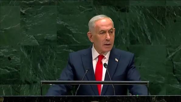 Netanyahu BMT-də boş salona danışdı - FOTO