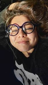 Gail Gould's Instagram, Twitter & Facebook