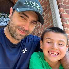 What are some good layouts for a saw barn?