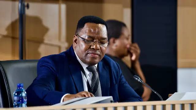 Masemola confirms R360m SAPS contract under forensic probe - Inside Politics