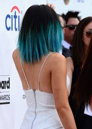 Kylie Jenner Black To Blue Ombre Short Ombre Hair Blue Ombre Hair Jenner Hair