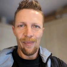 Just unlocked the "Career Essentials in Cybersecurity" learning path by  Microsoft and LinkedIn!