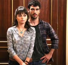 Güzel birkadının en merak edilenleri özel hayatı olabiliyor. Ayca Aysin Turan Ile Aras Aydin Askini Boyle Ilan Etti