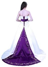 Lila hochzeitskleid ballkleid hochzeit kleider rücken coole kleider lila brautkleider schwarze hochzeit party. Brautkleid Lila Weiss Test Vergleich 2021 7 Beste Brautkleider