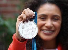 Alejandra orozco y gabriela agúndez le dieron la segunda medalla de bronce a méxico en tokio 2020, en la prueba de clavados, plataforma 10 metros sincronizados. La Mexicana Gabriela Agundez Reta Al Miedo Como Clavadista