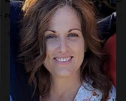 Keri Jordan's Instagram, Twitter & Facebook