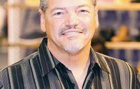 Larry Remington's Instagram, Twitter & Facebook