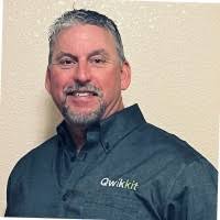 Scott Credeur's Instagram, Twitter & Facebook