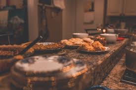 A complete meal serving 10 to 12 is $250; Dutch People Are Celebrating Thanksgiving Just For The Food And We Support Them Dutchreview