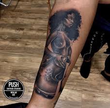 Beautiful black queen tattoo designs. Pinterest Cravingshay Black Girls With Tattoos Thigh Piece Tattoos Afro Tattoo