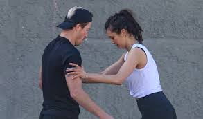 And nina dobrev, 32, and her boyfriend shaun white, 34, continued to show they could tackle anything together, as they worked up a sweat at a private gym in santa monica. Nina Dobrev Kicks Off Weekend By Working Out With Shaun White Nina Dobrev Shaun White Just Jared Jr