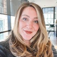 Caitlin Perry's Instagram, Twitter & Facebook