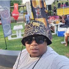 Becky Haider's Instagram, Twitter & Facebook