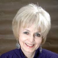 Linda Spina's Instagram, Twitter & Facebook