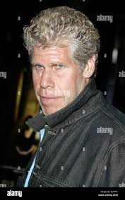 Perlman hi-res stock photography and images